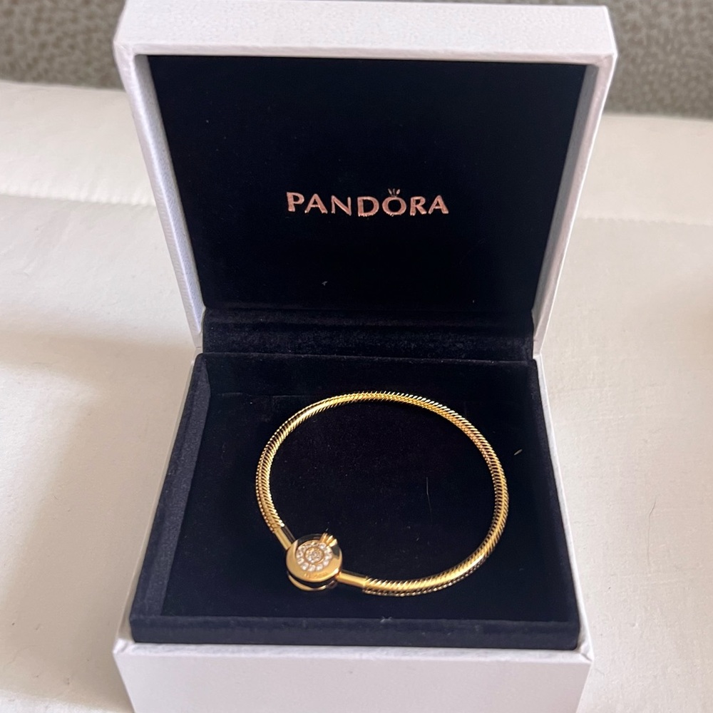 Pandora Moments Sparkling Crown O Snake Chain Bracelet Yellow Gold NEW!
